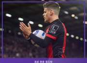 开云下载-瓦伦西亚逆转巴拉多利德，豪取三分