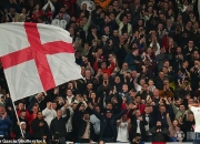 开云体育下载-英格兰球迷热议新援到来后劲能否持续