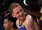 开云体育下载-勇士遭热火逆转，失去不败纪录