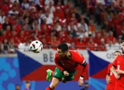 开云体育下载-球队士气高昂，再度晋级欧洲国家队