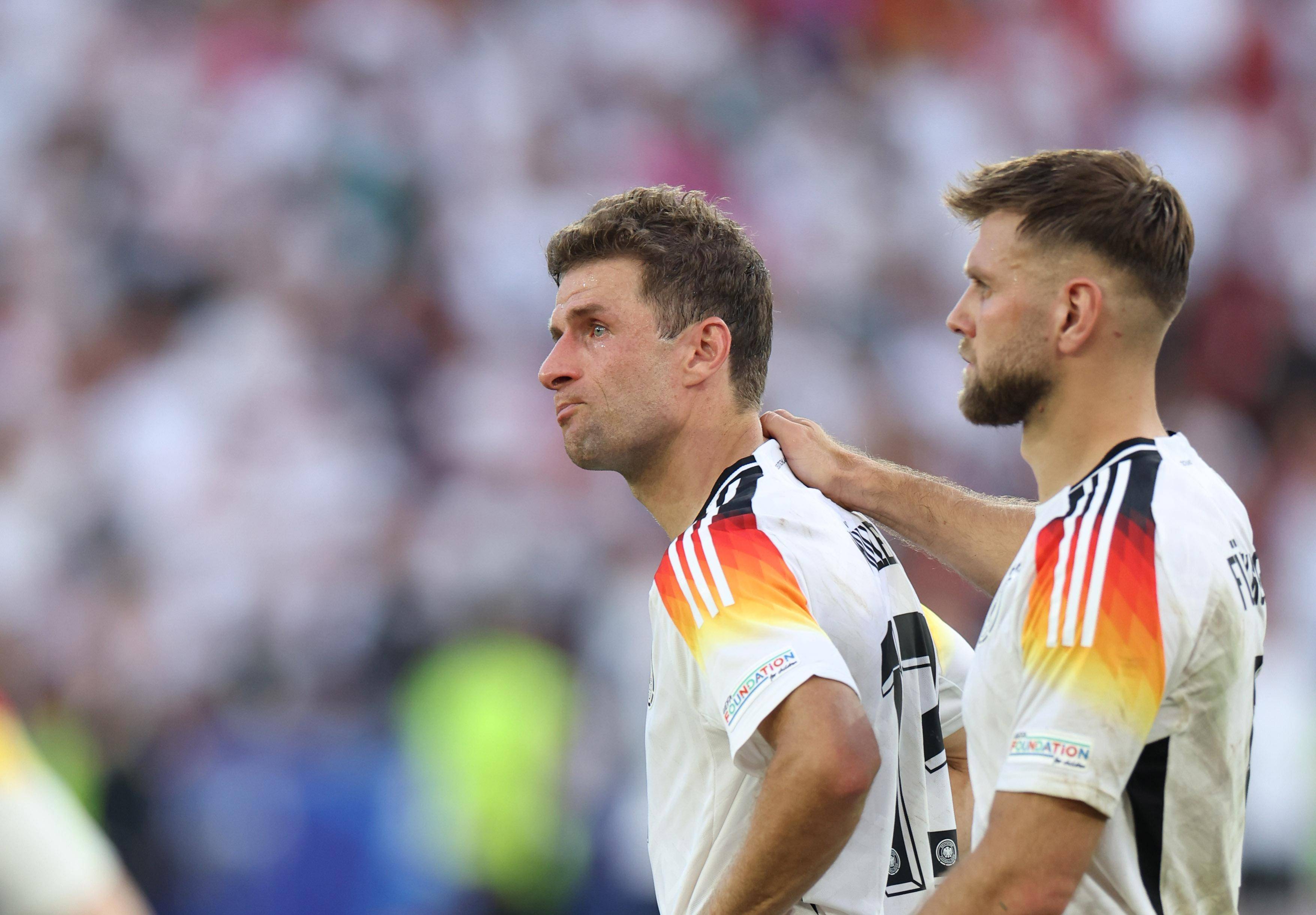 包含西班牙队战胜塞浦路斯,领跑小组晋级之路的词条 包含西班牙队战胜塞浦路斯,领跑小组晋级之路的词条