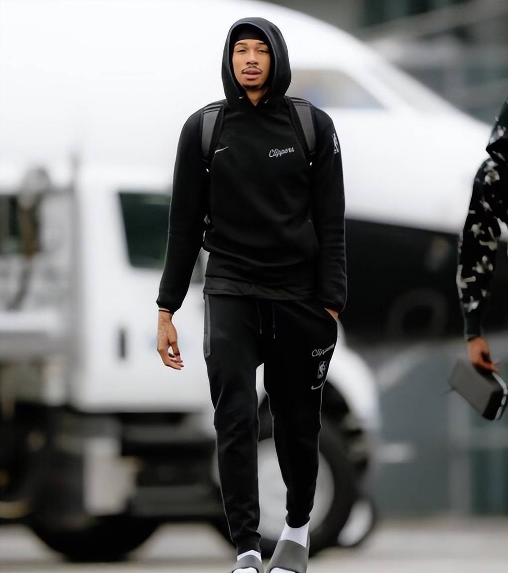 快船队教练团队携手合作迎来连胜走势的简单介绍 快船队教练团队携手合作迎来连胜走势的简单介绍