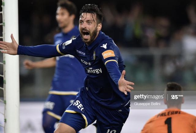 关于那不勒斯前锋梅开二度,协助球队拿下胜利的信息 关于那不勒斯前锋梅开二度,协助球队拿下胜利的信息