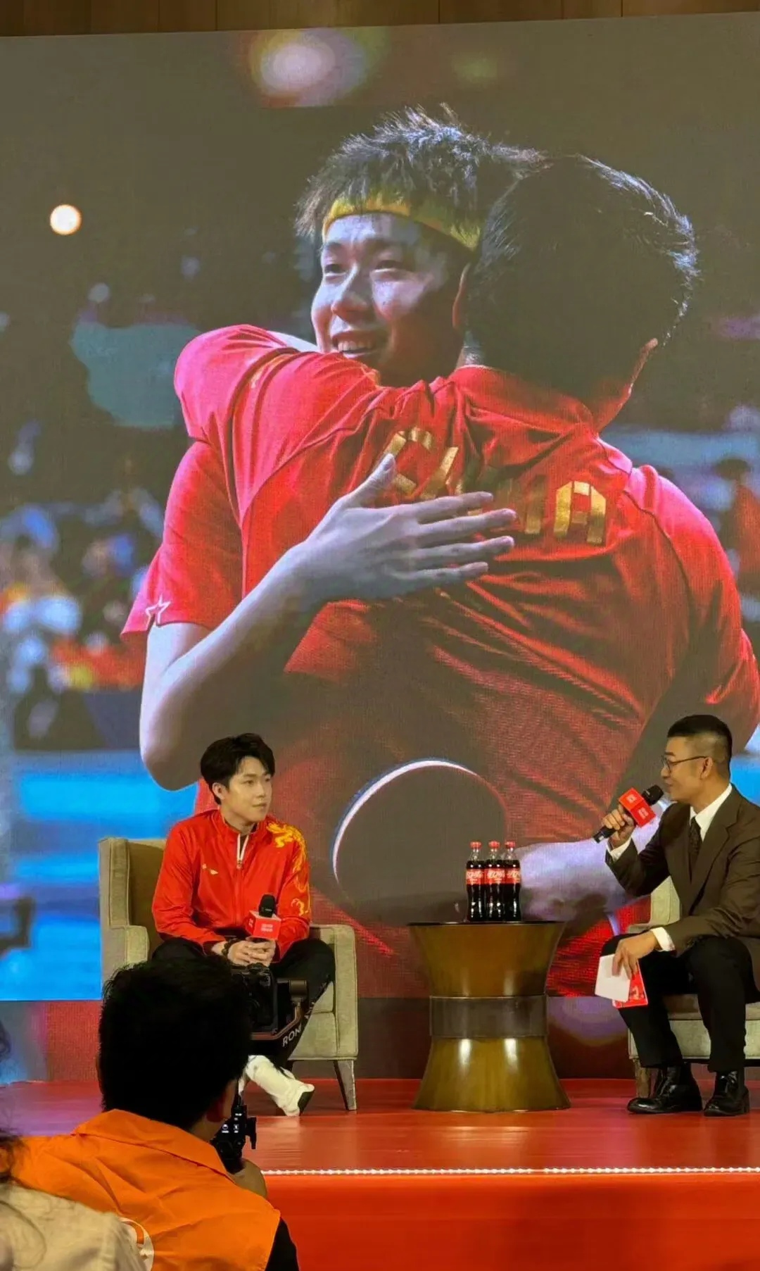 重庆男篮客场告捷,赢得对手尊重 重庆男篮客场告捷,赢得对手尊重