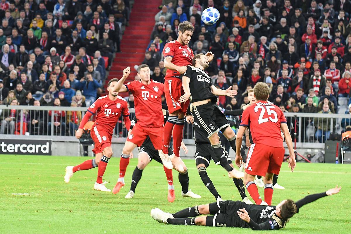 拜仁慕尼黑惨遭逆转,多特蒙德主场高歌 拜仁慕尼黑惨遭逆转,多特蒙德主场高歌