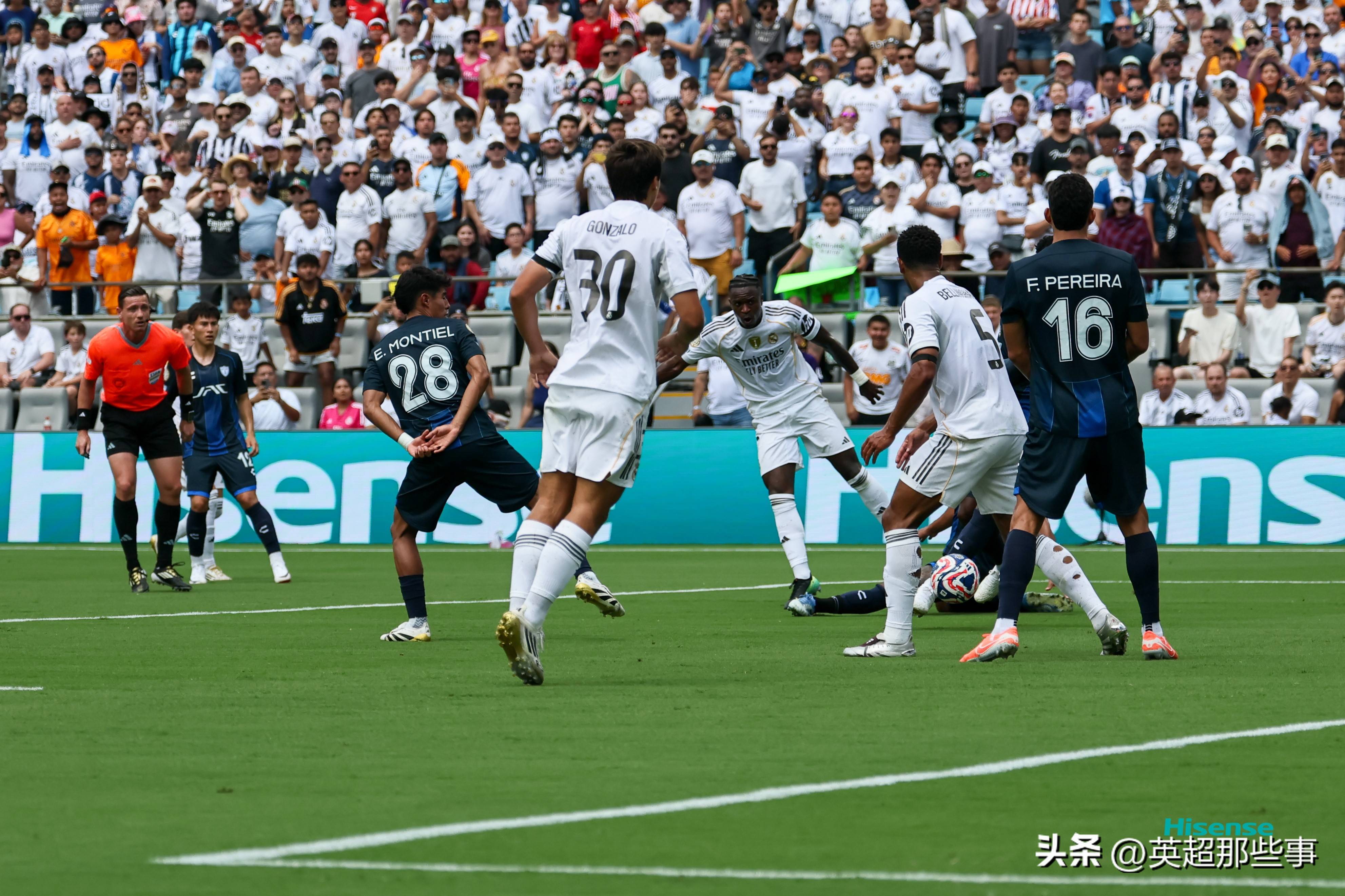 欧洲球队齐聚一堂展开激烈较量 欧洲球队齐聚一堂展开激烈较量