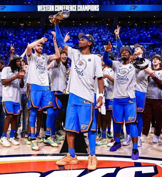 步行者主场擒热火，取得连胜的简单介绍