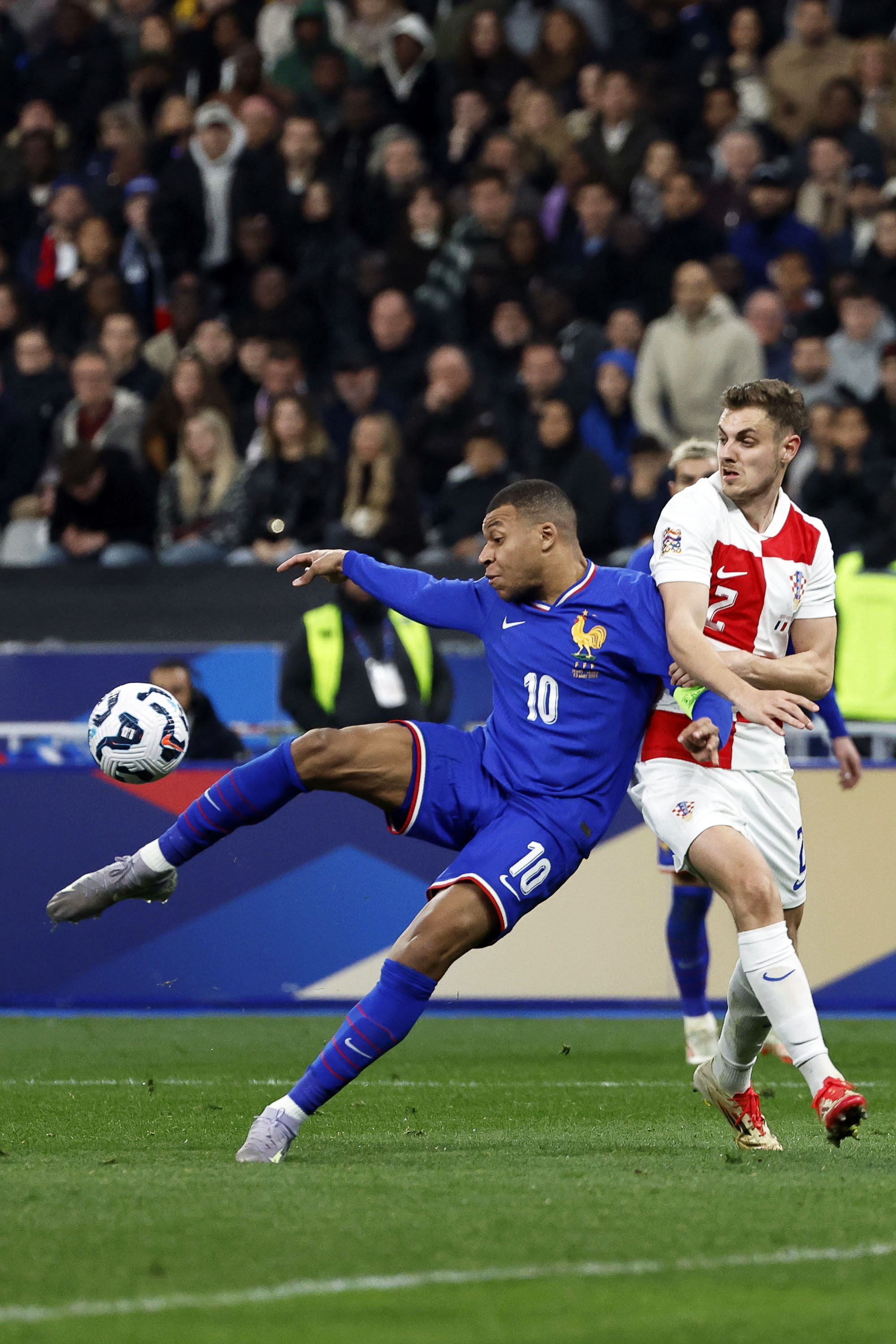 包含欧国联比赛预热,球迷狂欢的词条 包含欧国联比赛预热,球迷狂欢的词条