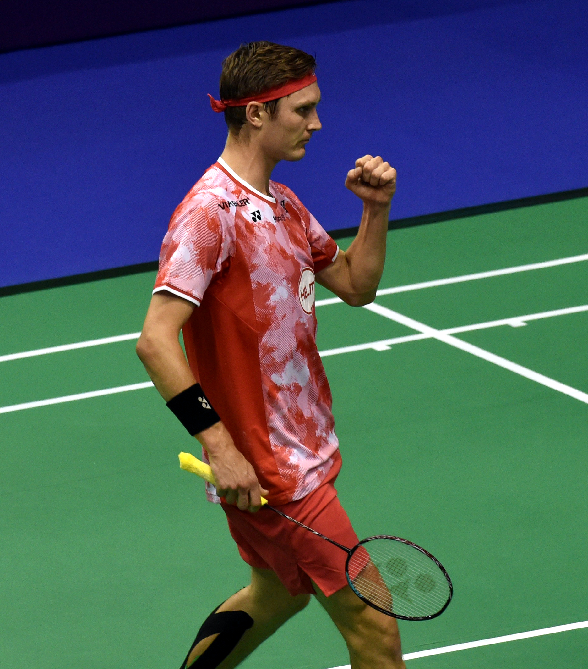 关于香港举行羽毛球比赛,国家队表现惊险的信息 关于香港举行羽毛球比赛,国家队表现惊险的信息