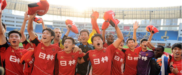 日本球员甲乙队联手夺得国内重要冠军 日本球员甲乙队联手夺得国内重要冠军