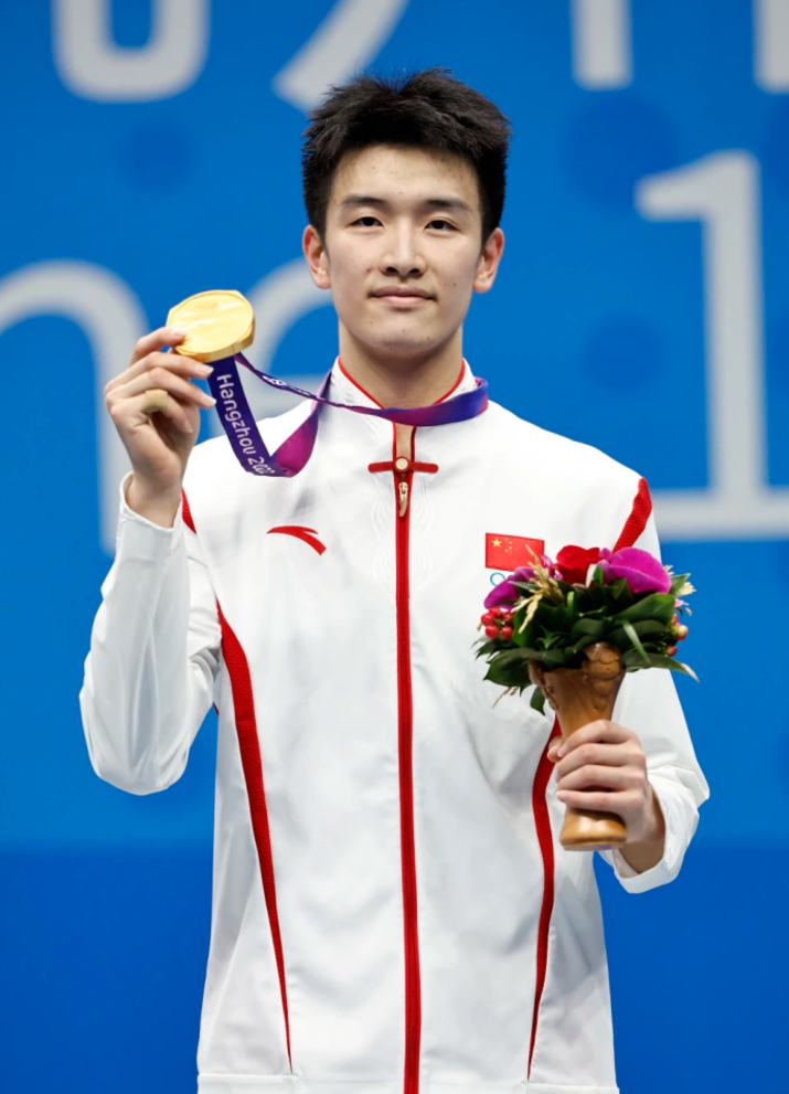 强悍实力!选手出人意料斩获冠军 强悍实力!选手出人意料斩获冠军