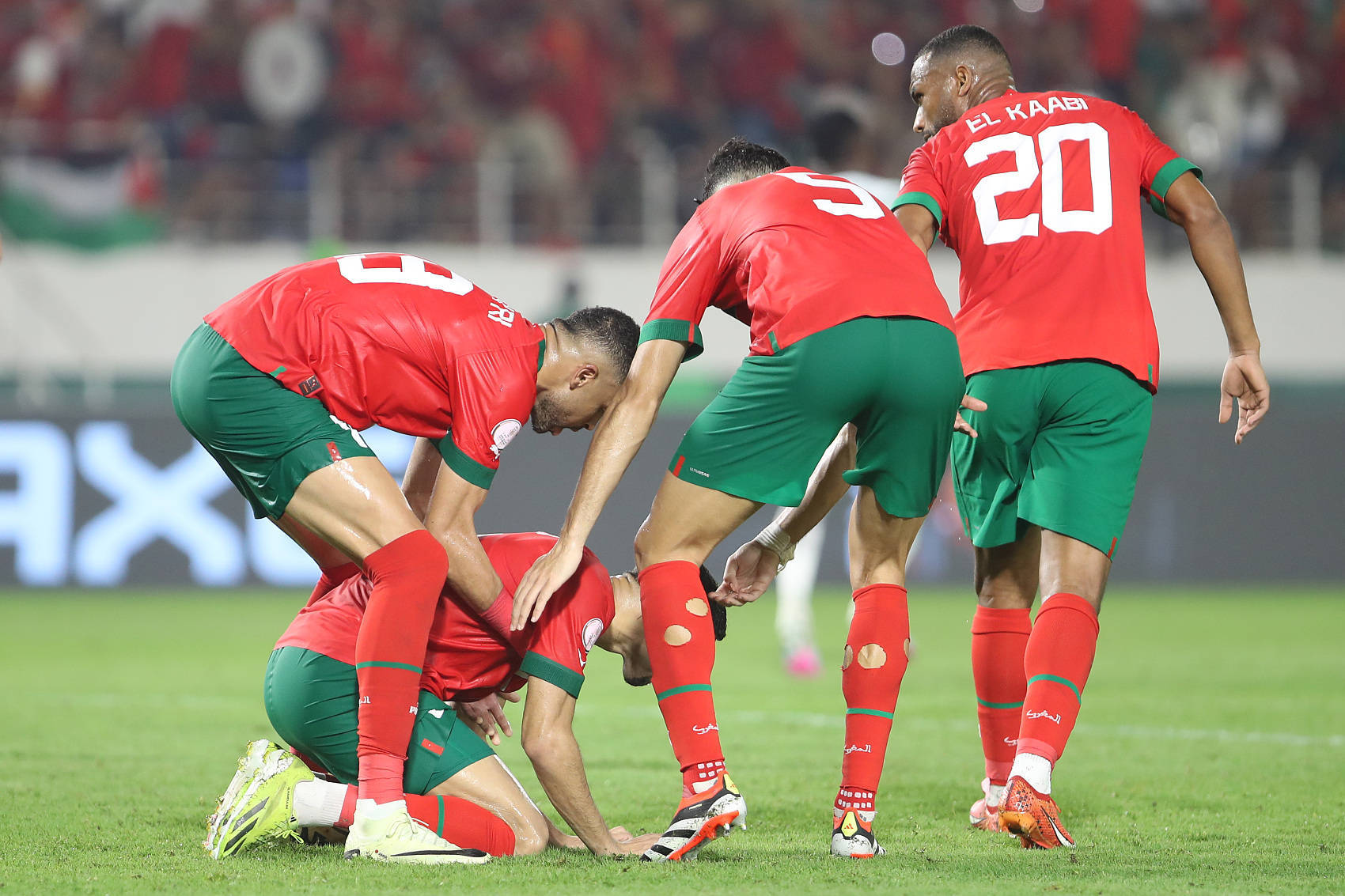 西班牙完胜克罗地亚,摧枯拉朽晋级四强 西班牙完胜克罗地亚,摧枯拉朽晋级四强