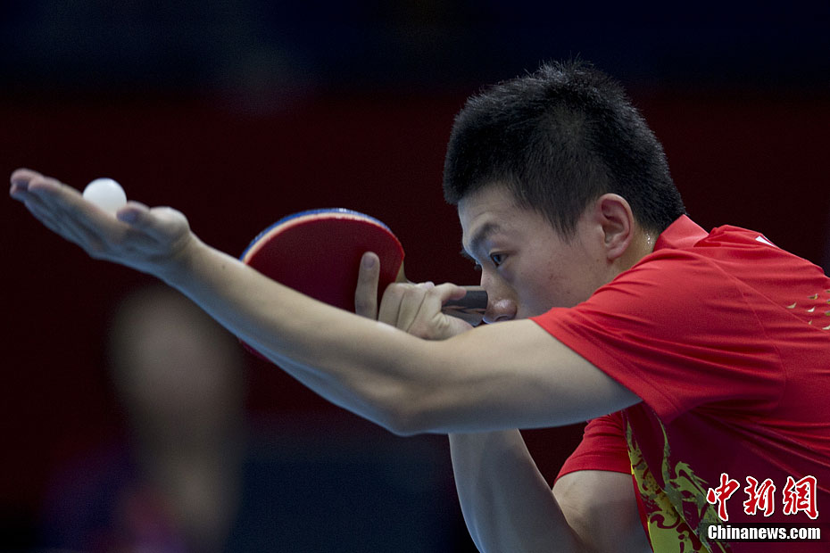 中国队完胜韩国队,安赛龙高光表现 中国队完胜韩国队,安赛龙高光表现